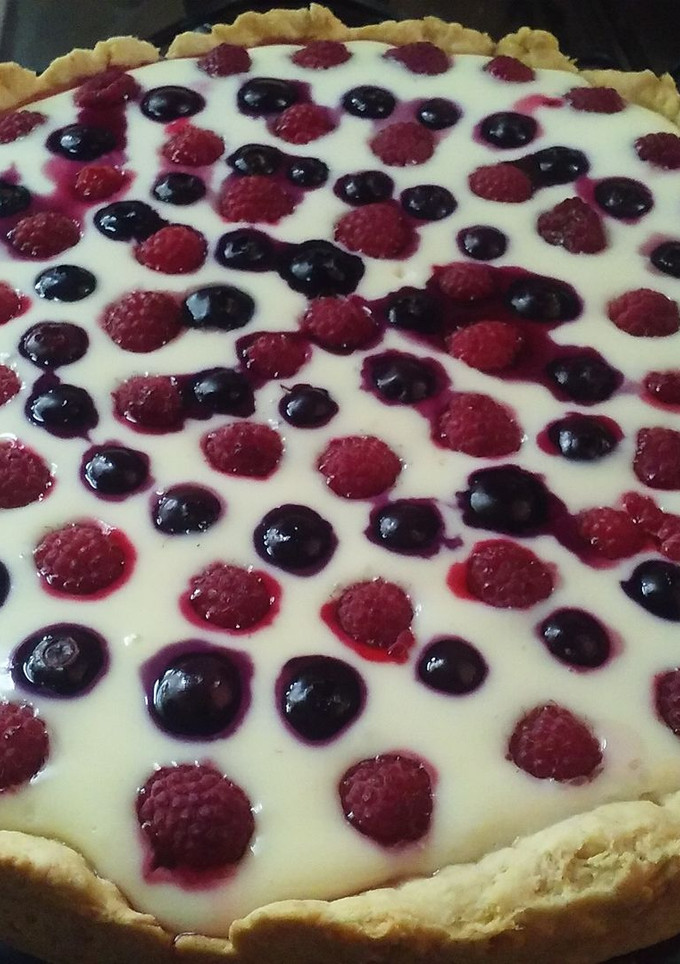 Una foto de Kuchen arándano frambuesa