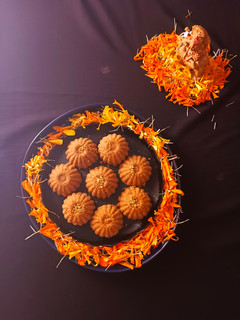 ચુરમા લાડુ (Churma Ladoo Recipe In Gujarati) રેસીપી મુખ્ય ફોટો