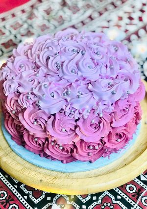 A picture of Pink ombré cake.