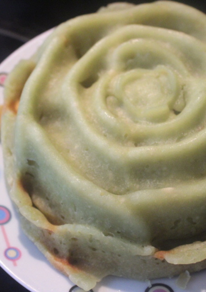 Una foto de Flor de pan al microondas con suero de queso