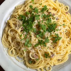 Anchovy Garlic Spaghetti A picture of Anchovy Garlic Spaghetti.