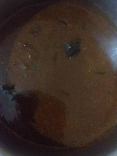 அரைச்சுவிட்ட வெந்தய குழம்பு செய்முறை முக்கிய புகைப்படம்
