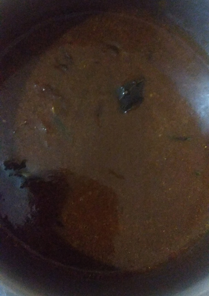 அரைச்சுவிட்ட வெந்தய குழம்பு செய்முறை முக்கிய புகைப்படம்
