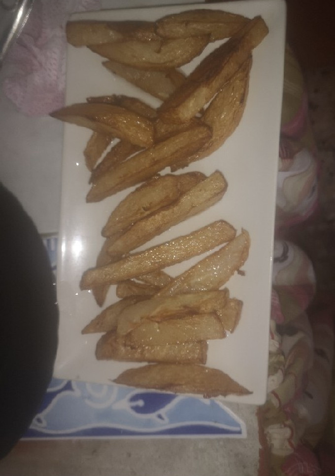 Una foto de Chayote frito con longaniza seca frita