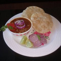 A picture of Chole bhature.