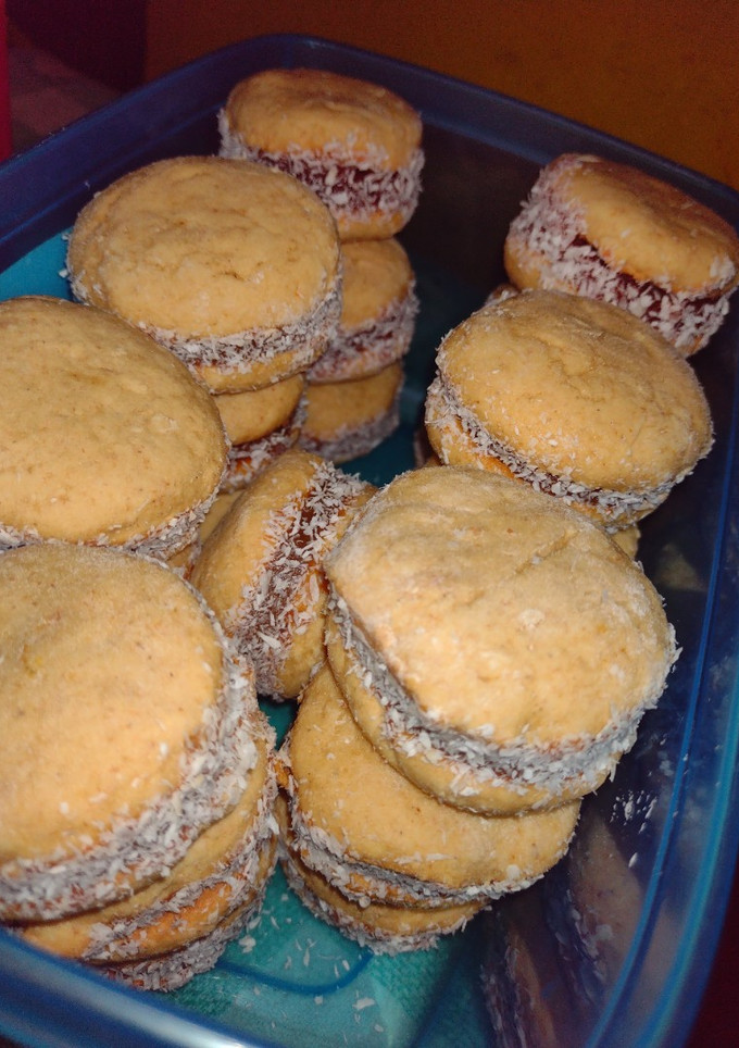 Una foto de Alfajores de Maicena con mermelada