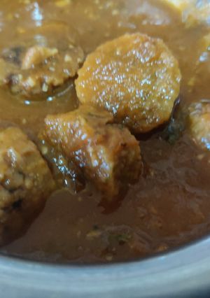 A picture of Sindhi gatte ki curry.