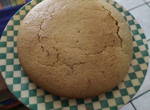 Una foto de Panqué con avena y leche condensada