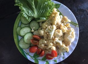 Hình của món Súp lơ xào trứng (gà, cút) và cá (Keto).