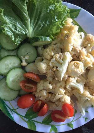 Hình của món Súp lơ xào trứng (gà, cút) và cá (Keto).