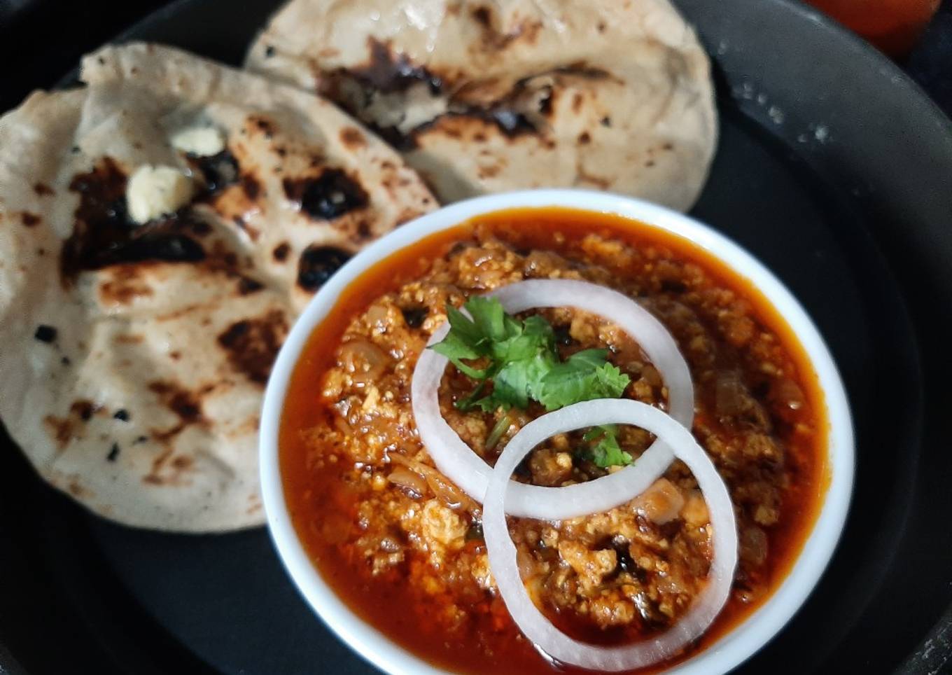Paneer Bhurji with butter nan