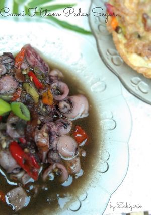 Foto resep Cumi Hitam Pedas Segar