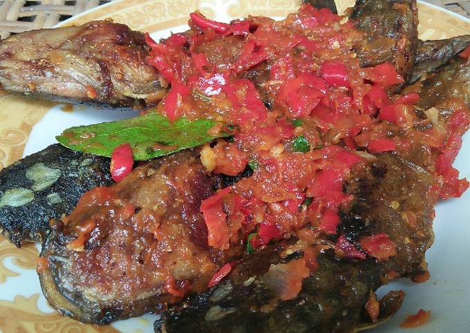 Wajib coba! Resep mudah bikin Lele Bumbu Balado  sesuai selera