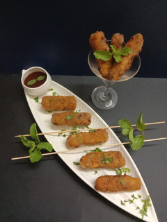 चीज़ी वेज नगेट्स (Cheesy Veg Nuggets recipe in Hindi) रेसिपी मुख्य फोटो