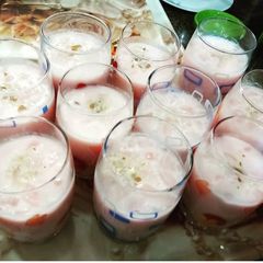 Rooh afzah lassi 🥛 A picture of Rooh afzah lassi 🥛.