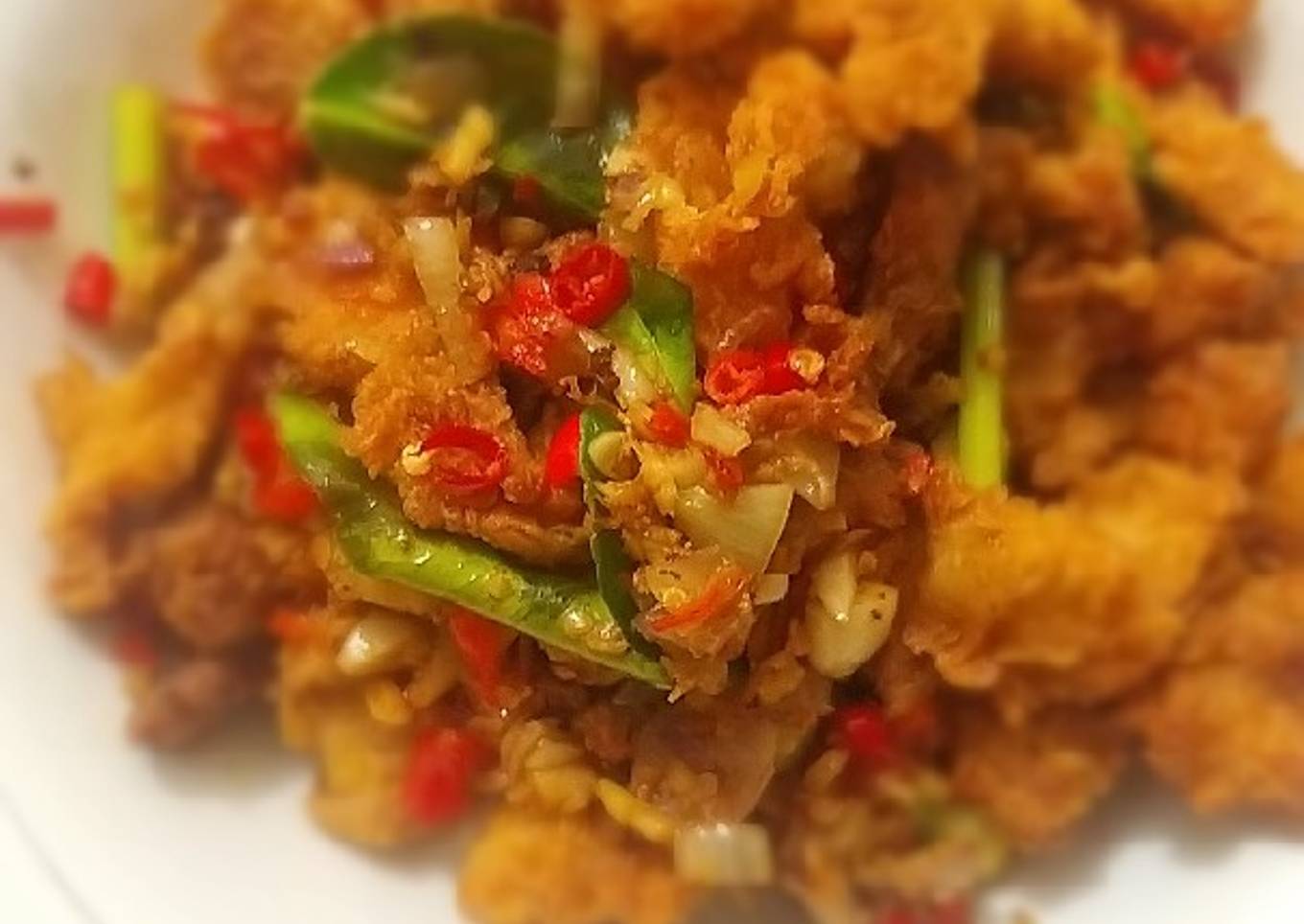 Bagaimana Menyiapkan Ayam goreng crispy cabe garam yang Enak Banget
