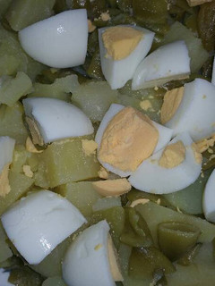 Una foto de Ensaladita de Judías verdes con Patata y huevo cocido😋🍽