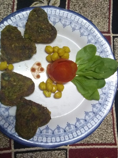 ग्रीन हार्टस (green hearts recipe in Hindi) रेसिपी मुख्य फोटो