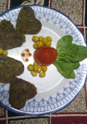 ग्रीन हार्टस (green hearts recipe in Hindi) रेसिपी मुख्य फोटो