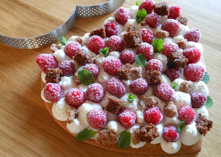 Pas à Faire Parfait Tarte en coeur aux framboises