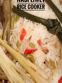 Foto resep Nasi Liwet Rice Cooker