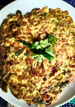 ভেজিটেবিল অমলেট (vegetable omelette recipe in Bengali) রেসিপির প্রধান ছবি