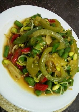 Foto resep Tumis buncis toge dan tomat ijo