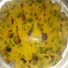 Makki stuff roti A picture of Makki stuff roti.