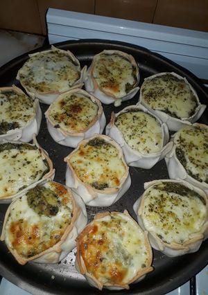 Una foto de Tartitas de acelga