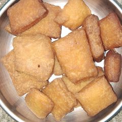 A picture of Sakarpare.