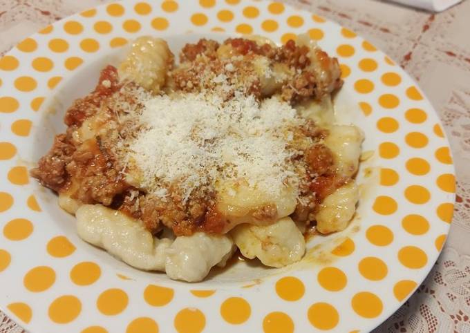 Gnocchi al ragù