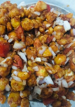 A picture of Boiled corn chaat.