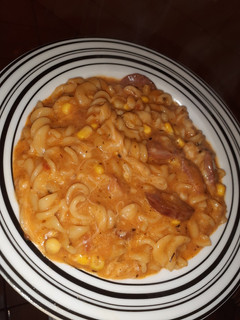 Foto de Macarrão cremoso de panela de pressão