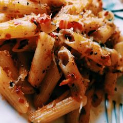 A picture of Penne Arrabiata.