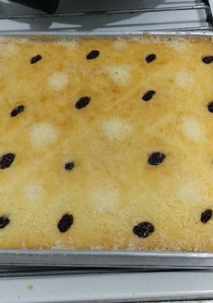 Foto resep Basbousa (Coconut Yogurt Semolina Cake)