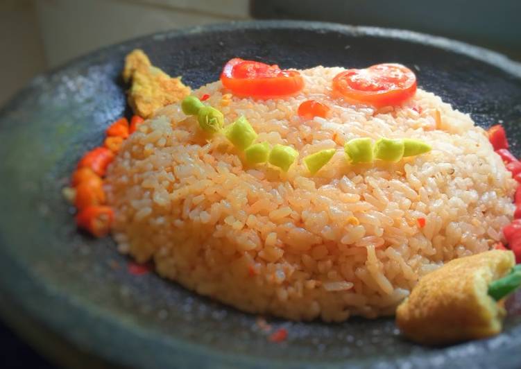 ¹⁴Nasi setan pelangi