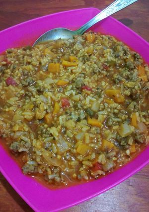 Una foto de Guiso de arroz integral