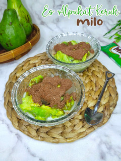 Foto resep Es Alpukat Keruk Milo