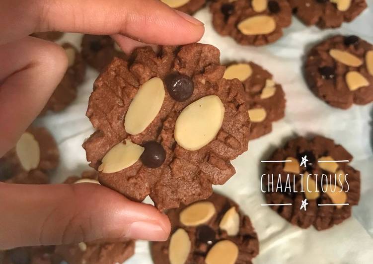 Langkah Mudah untuk Menyiapkan Cookies choco chips (goodtime homemade) Anti Gagal