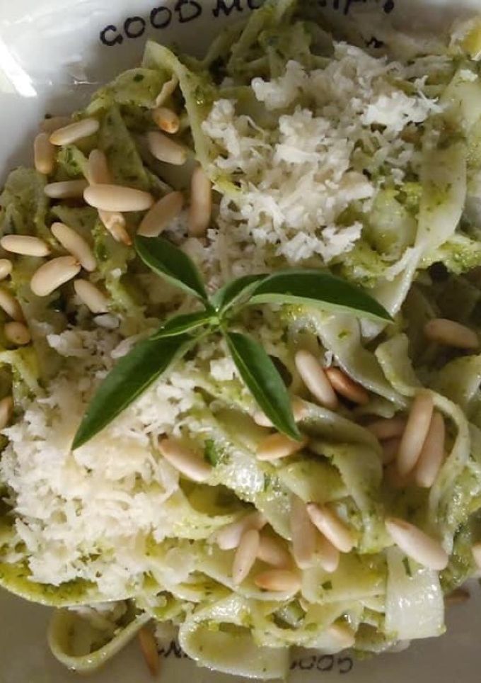 صورة لوصفة تالياتيلي بصوص البيستو