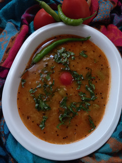 टमाटर और हरी मिर्च की अरहर की दाल (tamatar aur hari mirch ki arhar ki dal recipe in Hindi) रेसिपी मुख्य फोटो