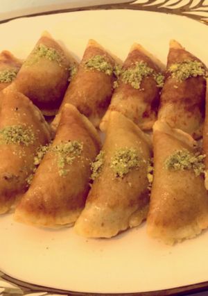صورة لوصفة قطايف بالمكسرات على طريقتي