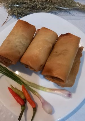 Foto resep Lumpia Goreng isian Wortel Kecambah