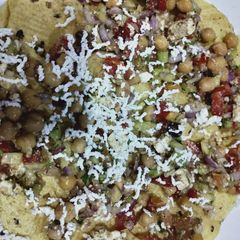 A picture of Masala papad.