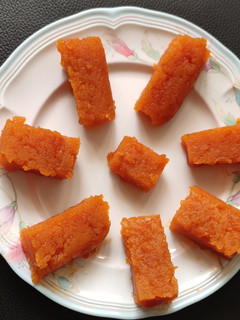 பப்பாளி மைசூர் பாக் (Papaya Mysore Pak) செய்முறை முக்கிய புகைப்படம்