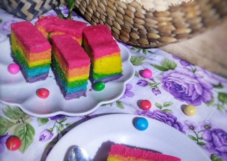 Resep Rainbow Cake Kukus Nyliem Yang Renyah