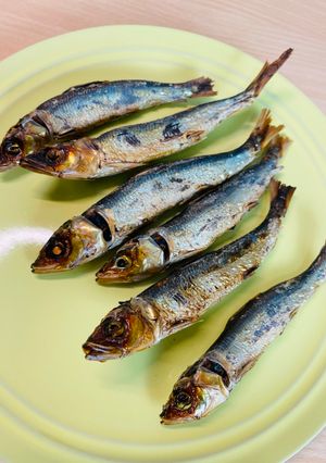 香烤沙丁魚｜過熱水蒸氣烤箱微波爐 的食譜成品照片