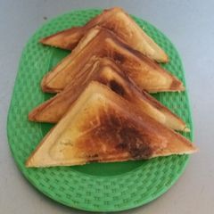 A picture of Sausage Toasts.