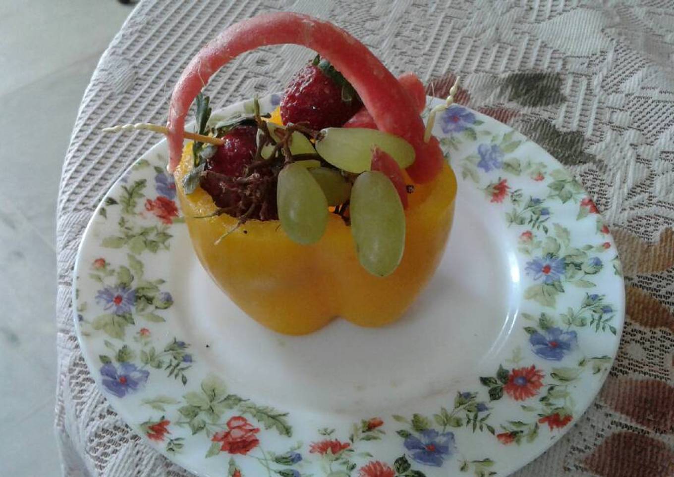 Fruit basket