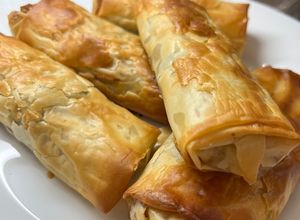 Foto di Involtini di pasta fillo con verdure